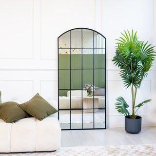 Complete collection of full length, wall, floor and freestanding mirrors designed for New Zealand homes